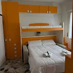 Host In Italy - 200M From The Sea, Beach Place Included