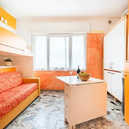 Host In Italy - 200m From The Sea, Place Included Lido di Jesolo