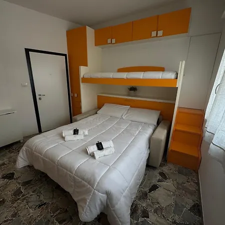 Host In Italy - 200m From The Sea, Place Included Apartment Lido di Jesolo