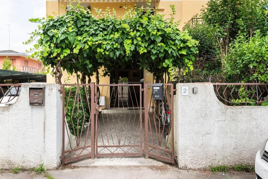 Appartamento 200m From The Sea, Place Included *