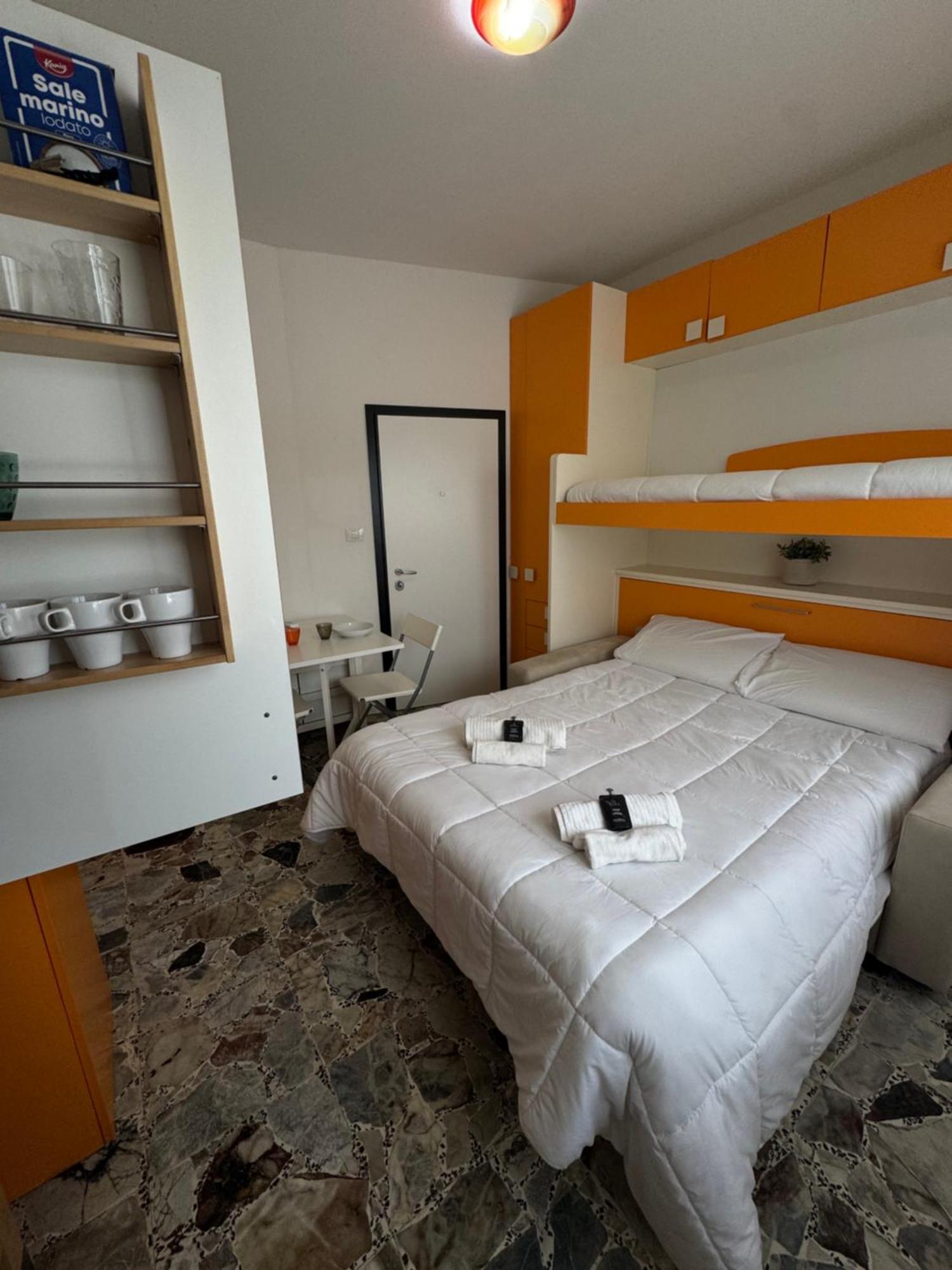 Host In Italy - 200m From The Sea, Place Included Lido di Jesolo