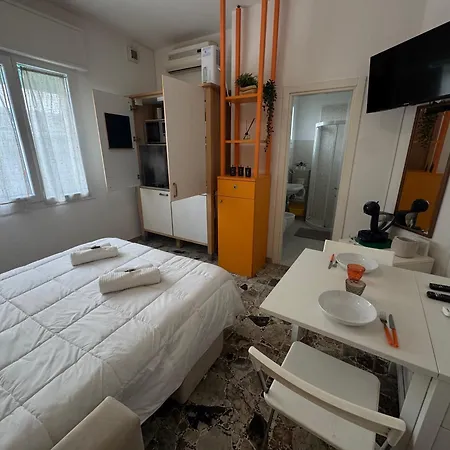 Host In Italy - 200m From The Sea, Place Included Lido di Jesolo