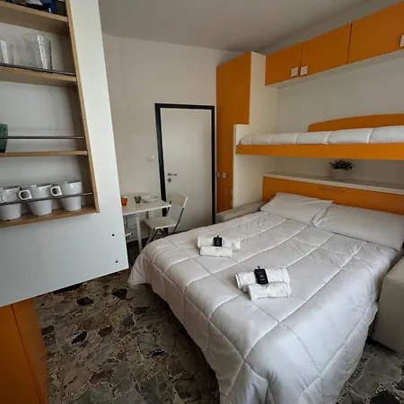 Host In Italy - 200m From The Sea, Place Included Lido di Jesolo